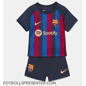 Barcelona Hemmatröja Barn 2022-23 Kortärmad (+ korta byxor)